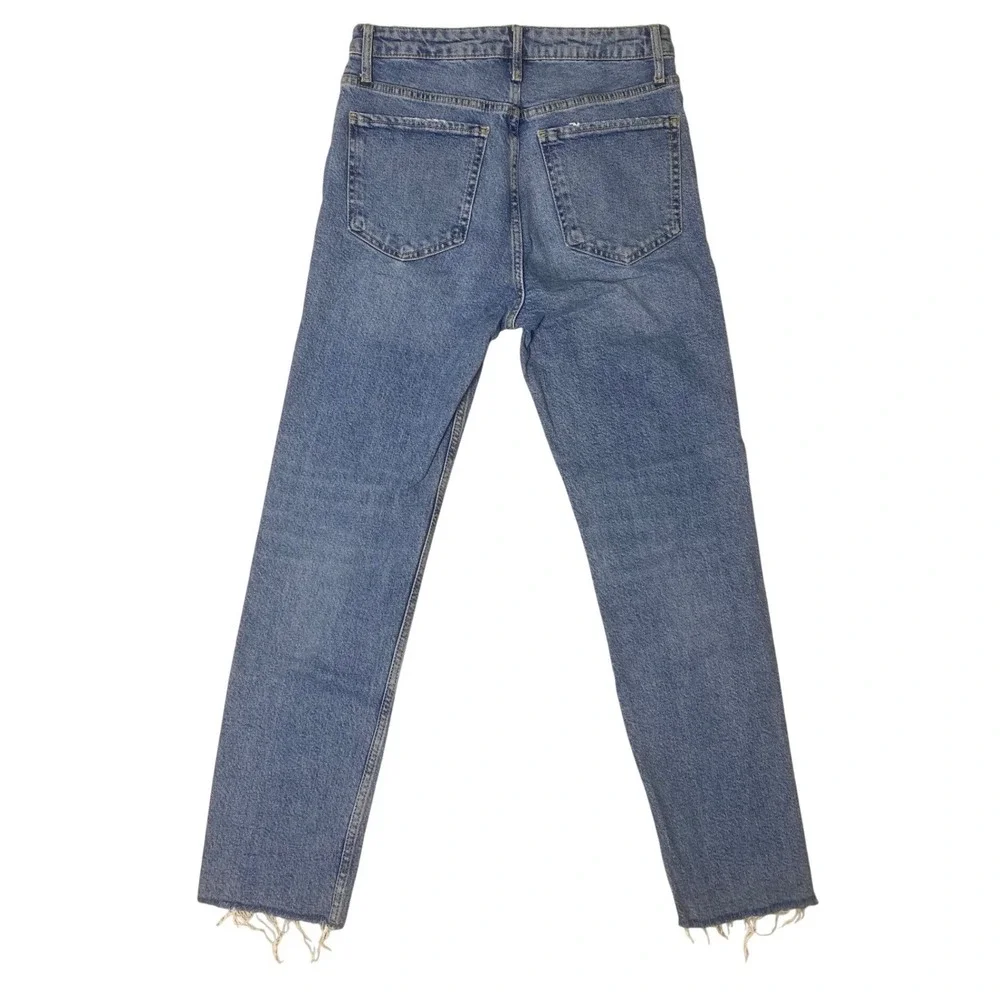 Zara High Waisted Straight‎ Leg Jeans Medium Wash Blue Raw Hem Size 6 Streetwear